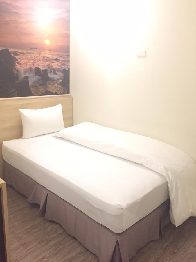 גאושיונג Mingli Hotel מראה חיצוני תמונה